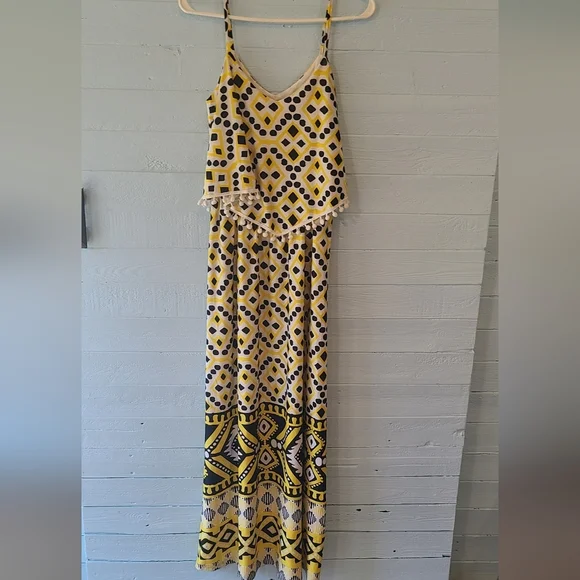 NWT Magic Yellow Black Maxi Length Strappy Mix Print Sleeveless Dress Size Small - Picture 2 of 6